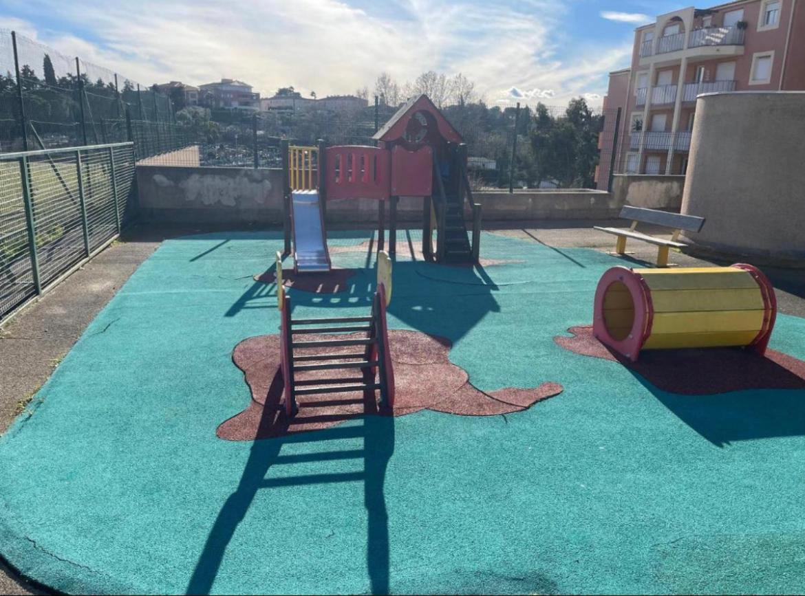 Studio Dans Residence, Piscine Lagon, Tennis Et Aire De Jeux Frejus Ngoại thất bức ảnh