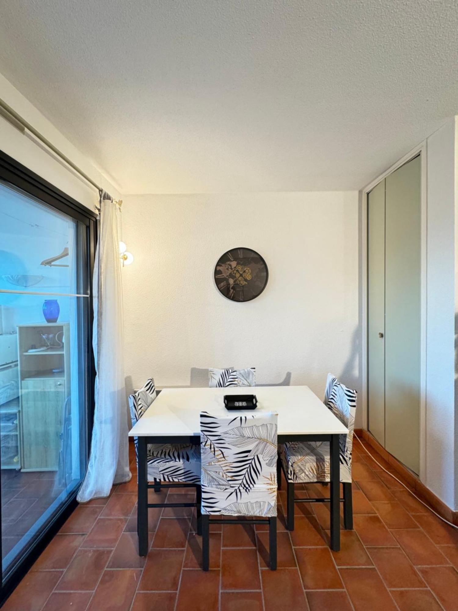 Studio Dans Residence, Piscine Lagon, Tennis Et Aire De Jeux Frejus Ngoại thất bức ảnh